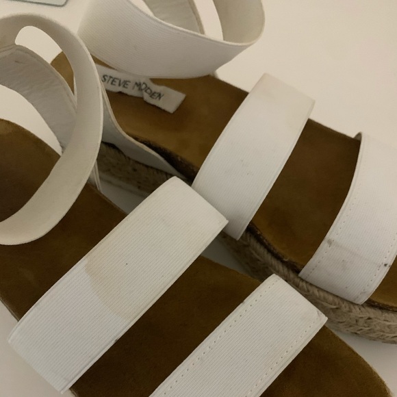steve madden white sandals - Picture 2 of 3